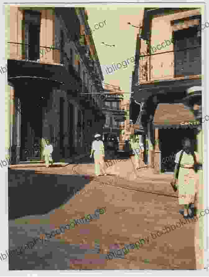 A Bustling Street Scene In Havana, Cuba, Circa 1870. Fighting Slavery In The Caribbean: Life And Times Of A British Family In Nineteenth Century Havana (Latin American Realities (Paperback))