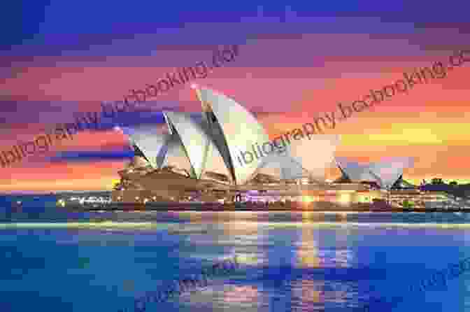 Sydney Opera House At Sunset AUSTRALIA TRAVEL: ULTIMATE GUIDE BEST OF SYDNEY AND SURROUNDS